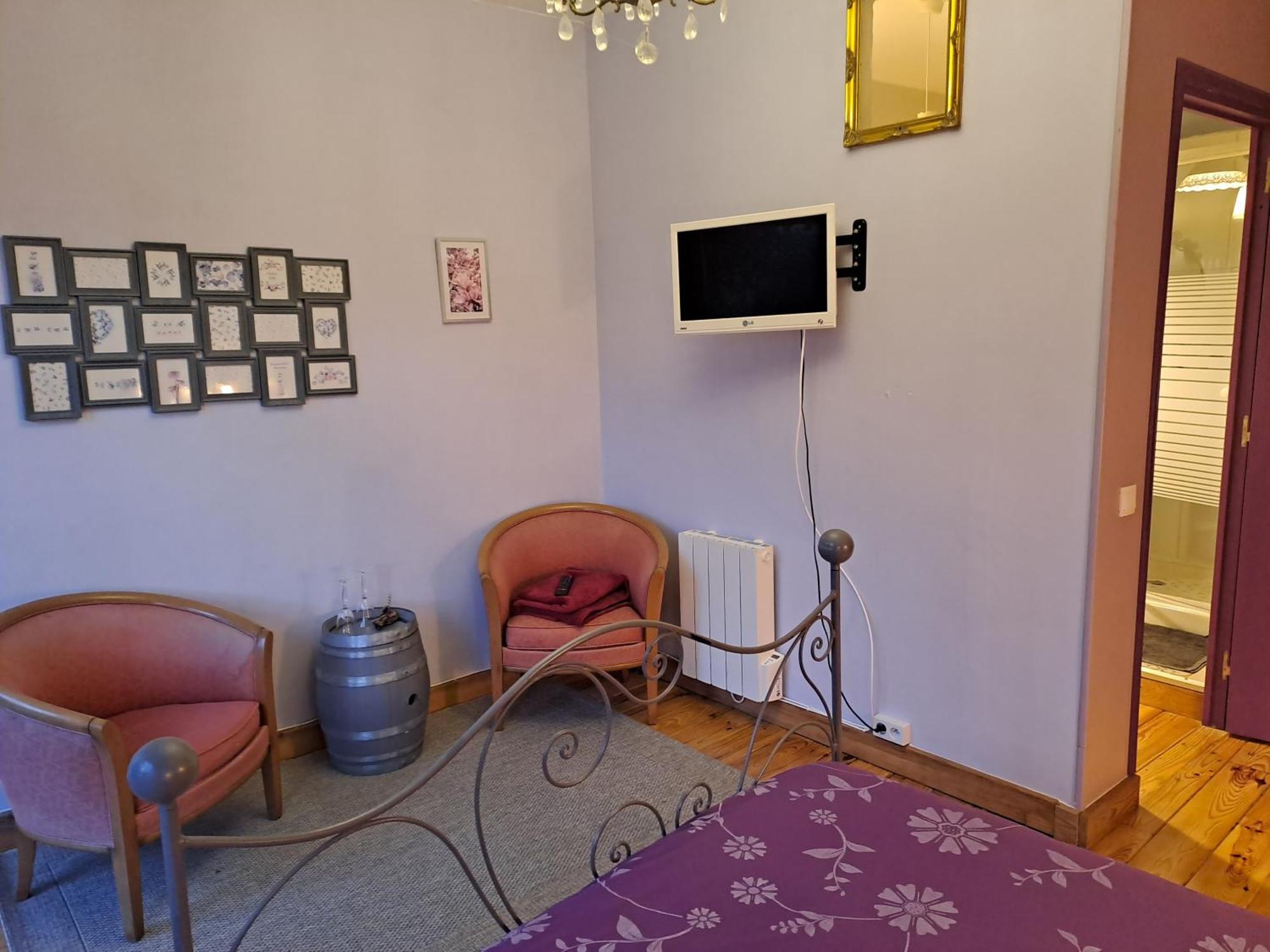 La Cadournaise Bed & Breakfast Saint-Seurin-de-Cadourne Ngoại thất bức ảnh