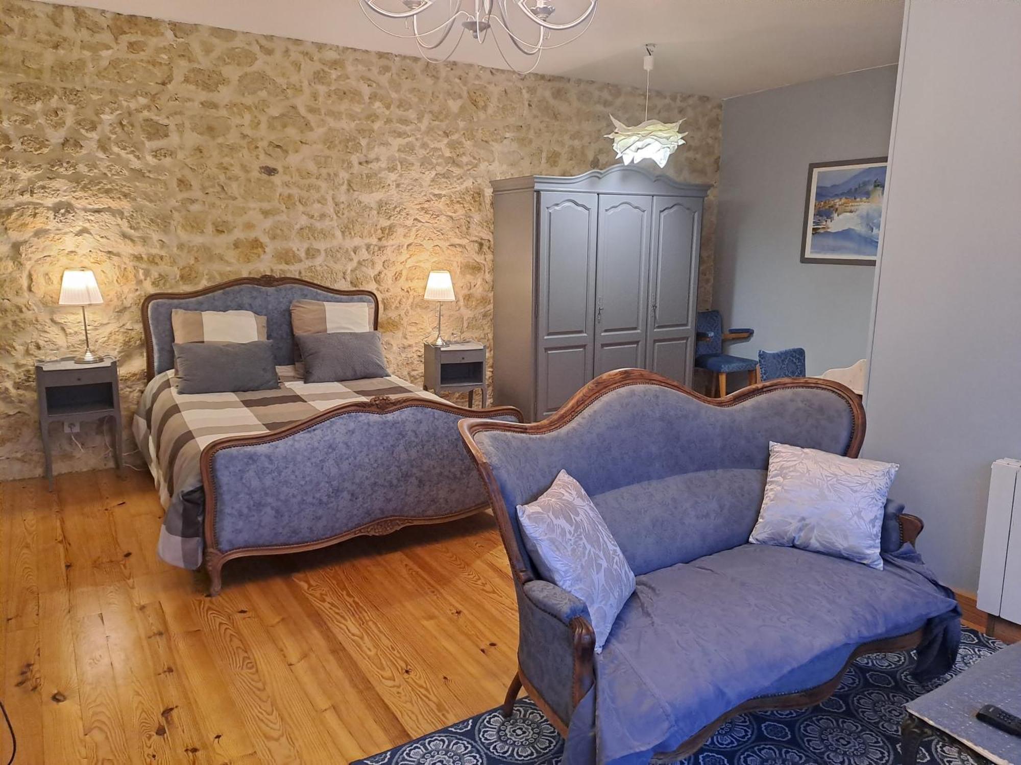 La Cadournaise Bed & Breakfast Saint-Seurin-de-Cadourne Ngoại thất bức ảnh